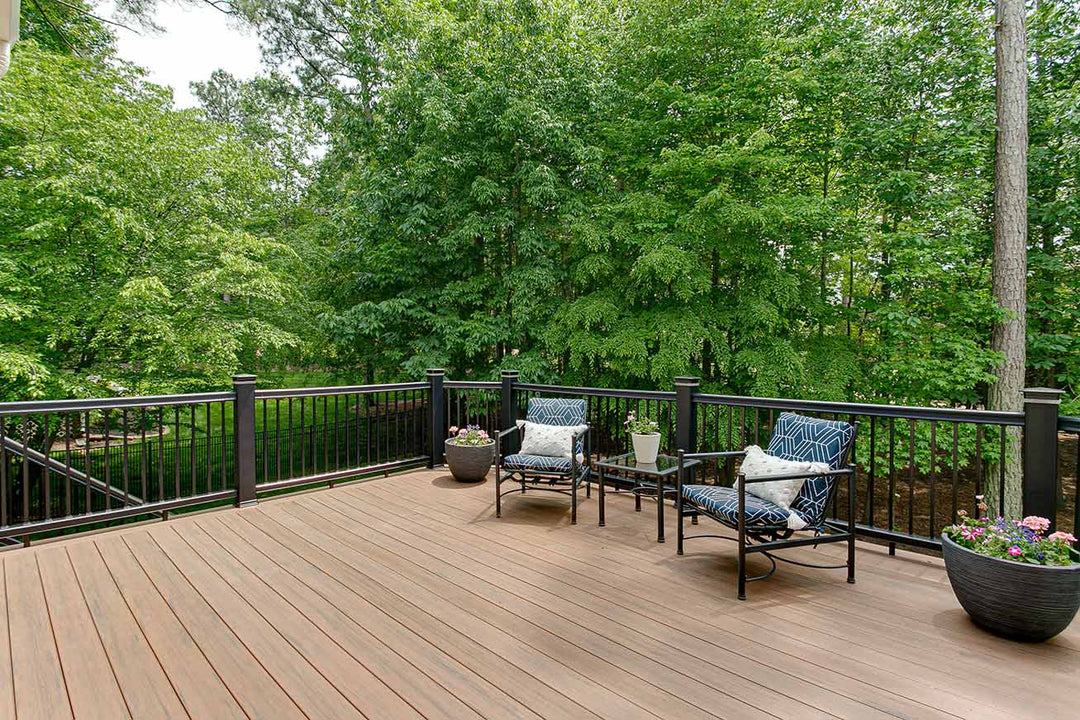 Best Deck Material in Canada: Treated, Cedar, or Composite?